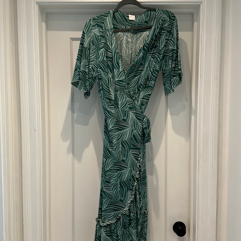 Wrap Silk & Salt dress - L